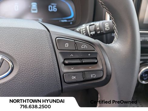 Used 2026 Hyundai Venue SEL FWD image 27