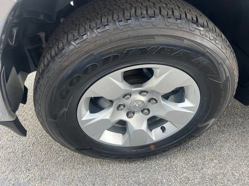 Used 2023 RAM 1500 Lone Star RWD image 5