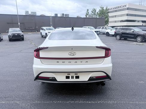 Used 2021 Hyundai Sonata SE FWD image 4