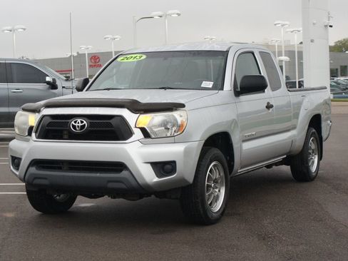 Used 2013 Toyota Tacoma 2WD Access Cab image 14