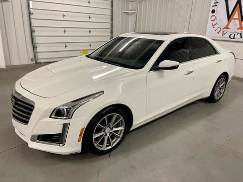 Used 2017 Cadillac CTS Luxury image 3