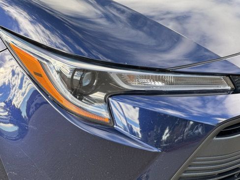 Used 2024 Toyota Corolla LE FWD image 45