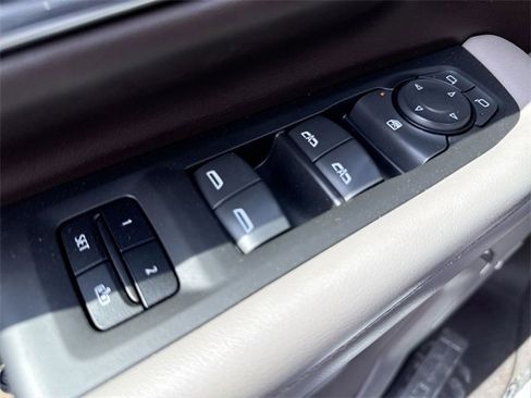 Used 2021 Chevrolet Tahoe LT image 13