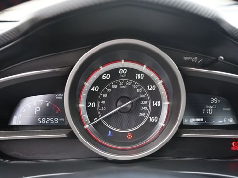 Used 2016 MAZDA MAZDA3 i Grand Touring image 28