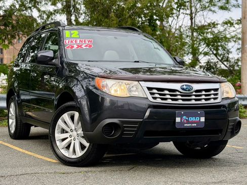 Used 2012 Subaru Forester 2.5X Premium w/ All-Weather Pkg AWD/4WD image 7