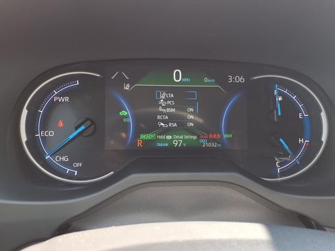 Certified 2025 Toyota RAV4 XLE Premium AWD/4WD image 22