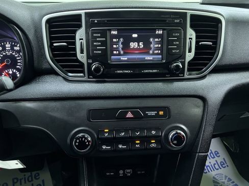 Used 2019 Kia Sportage LX FWD image 20
