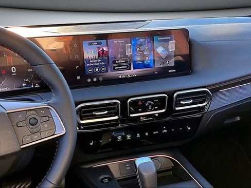 New 2026 Nissan Sentra SR image 6