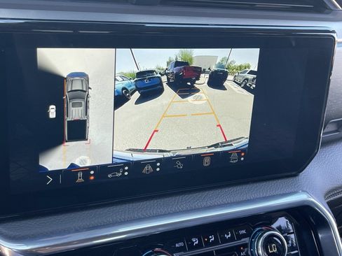 Certified 2025 GMC Sierra 1500 Denali RWD image 31