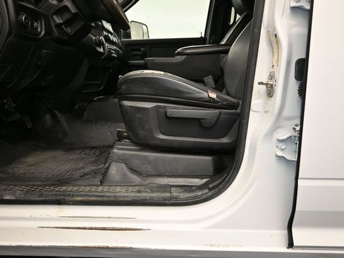 Used 2021 RAM 2500 Tradesman w/ Chrome Appearance Group AWD/4WD image 19