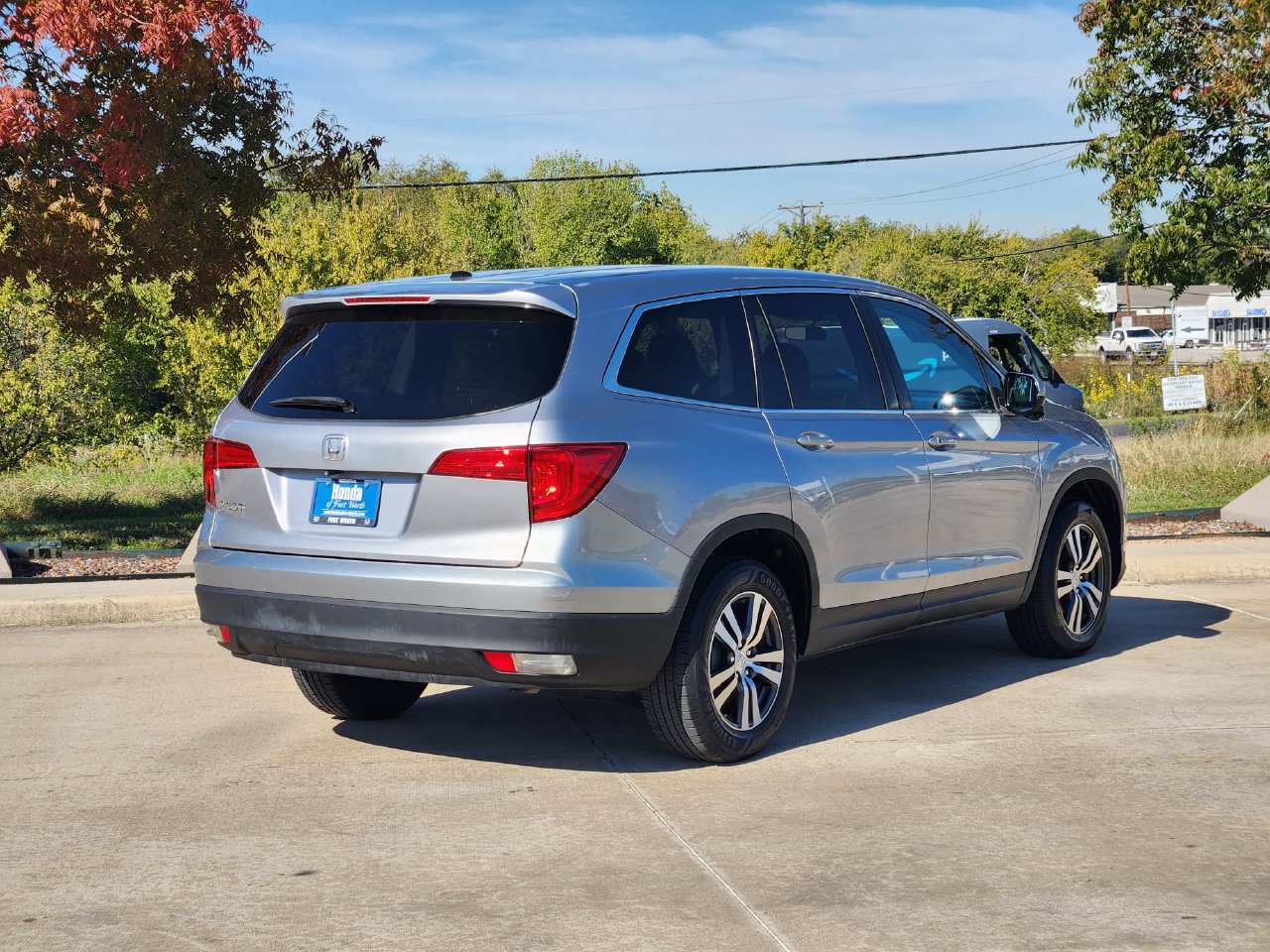 Used 2018 Honda Pilot EX image 5