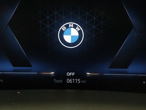 Used 2026 BMW X5 sDrive40i w/ M Sport Package RWD image 16