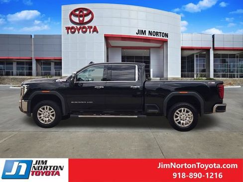 Used 2024 GMC Sierra 2500 SLT w/ SLT Premium Package AWD/4WD image 5