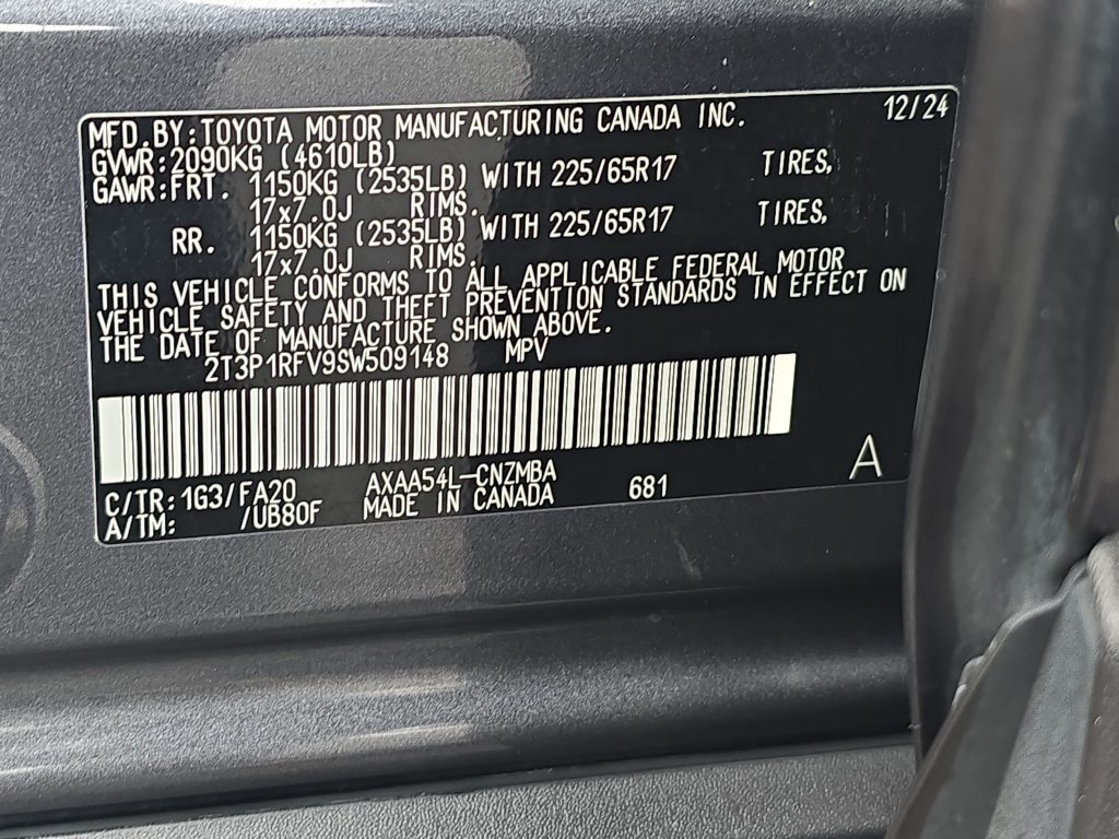 Used 2025 Toyota RAV4 XLE AWD/4WD image 37
