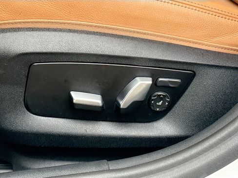Used 2023 BMW 530i w/ Premium Package RWD image 24