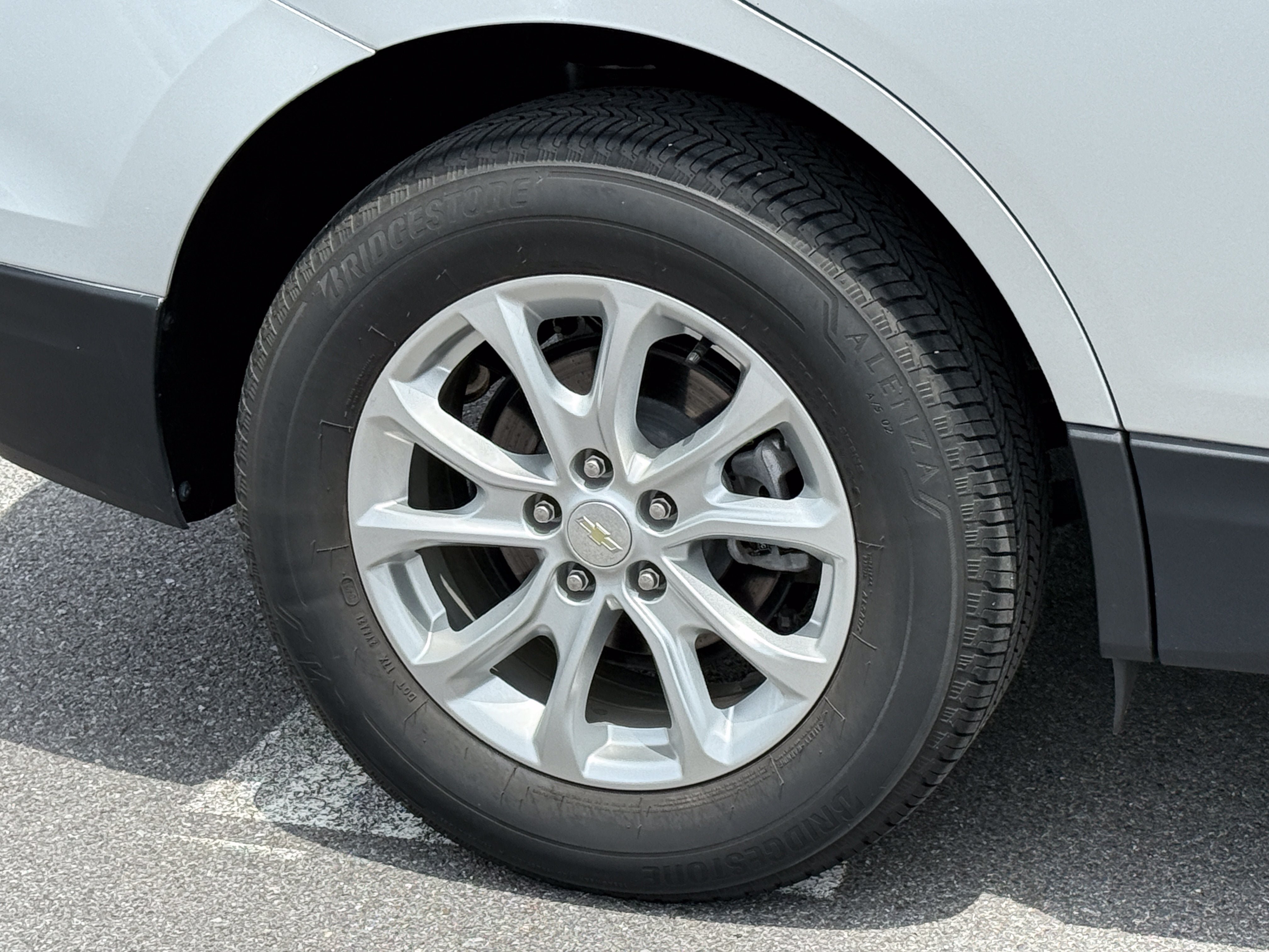 Used 2021 Chevrolet Equinox LT AWD/4WD image 11
