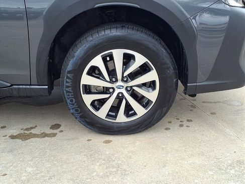 Certified 2024 Subaru Outback Premium image 26