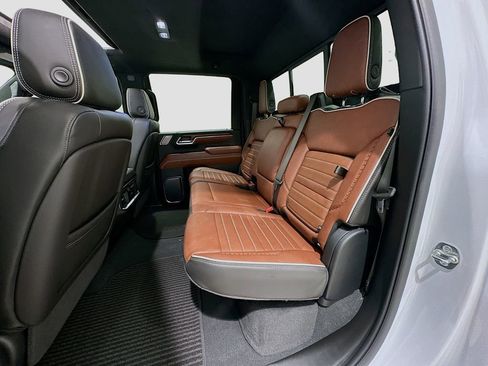 Used 2025 GMC Sierra 2500 Denali Ultimate AWD/4WD image 26