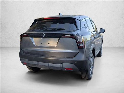 New 2026 Nissan Kicks S image 2