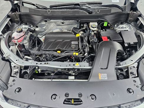 Used 2026 Chevrolet Trax LT image 35