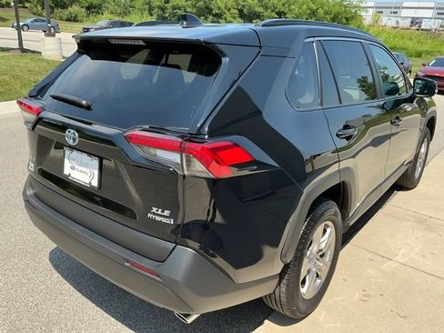 Used 2024 Toyota RAV4 XLE w/ Convenience Package AWD/4WD image 7