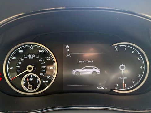 Used 2023 Genesis GV70 2.5T AWD/4WD image 24