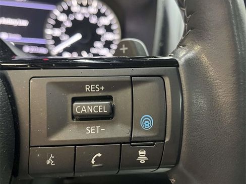 Certified 2023 Nissan Rogue SV w/ SV Premium B Package image 22