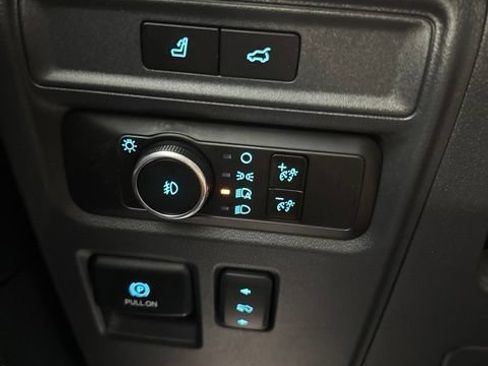 Used 2023 Ford Expedition Limited RWD image 20