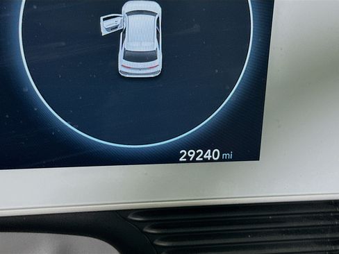 Used 2024 Hyundai Ioniq 5 SEL RWD image 18