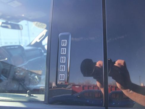 Used 2023 Ford F150 XLT w/ Equipment Group 302A High image 11