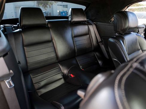 Used 2013 Ford Mustang Premium image 31