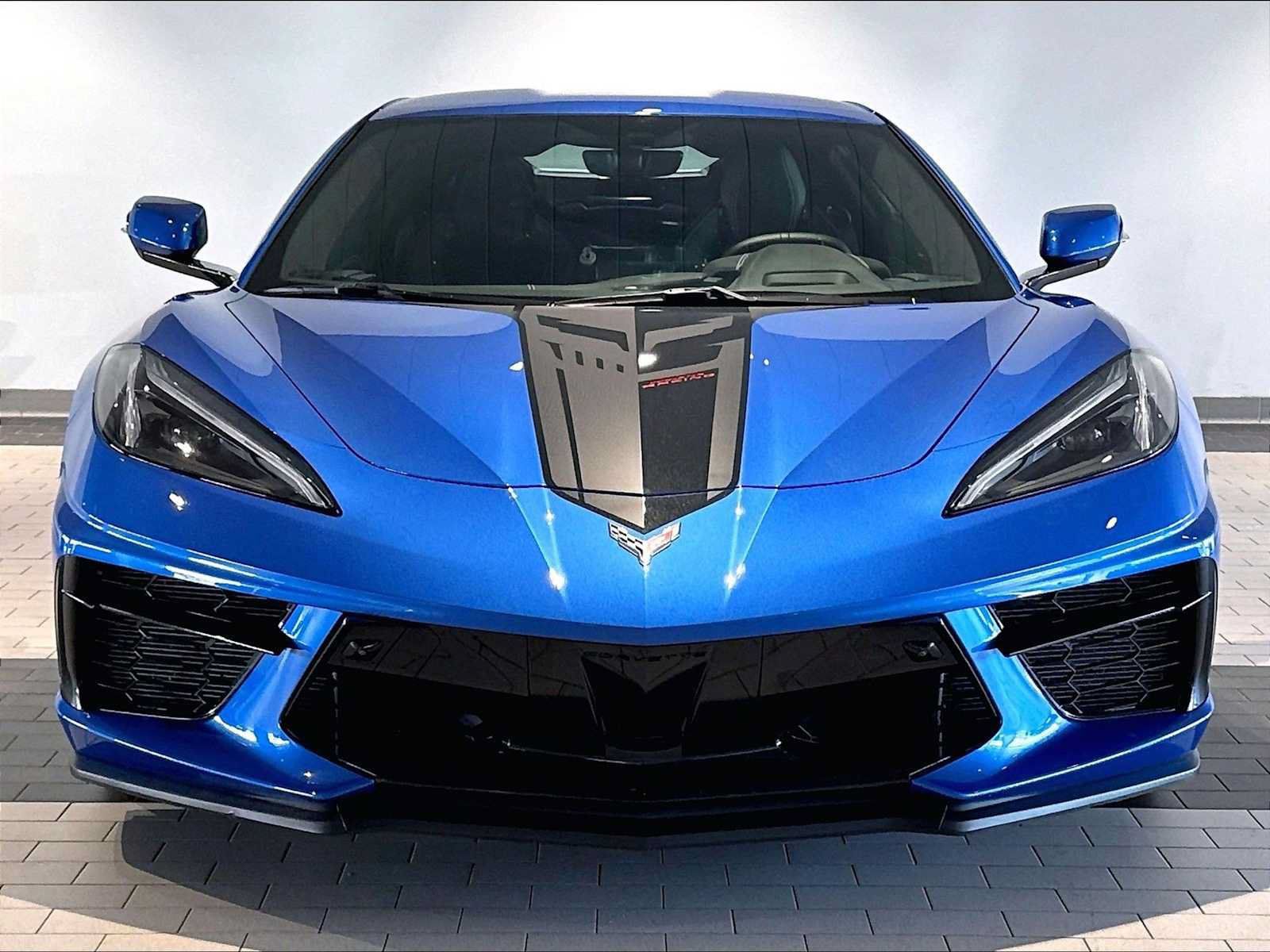 Used 2022 Chevrolet Corvette Stingray Premium Cpe w/ Z51 Performance Package RWD image 13