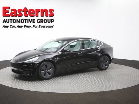 Used 2020 Tesla Model 3 Standard Range RWD image 51