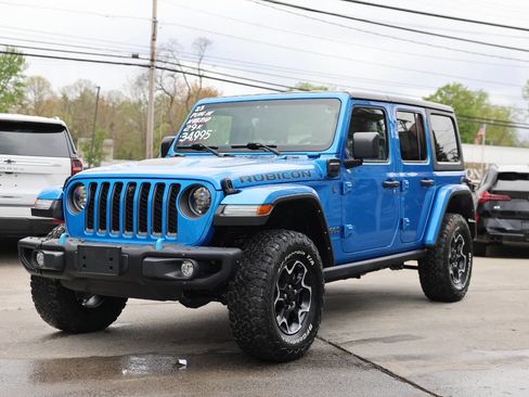 Used 2023 Jeep Wrangler Unlimited Rubicon 4xe w/ Steel Bumper Group AWD/4WD image 7