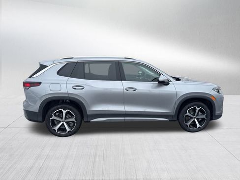 New 2026 Volkswagen Tiguan SE image 6