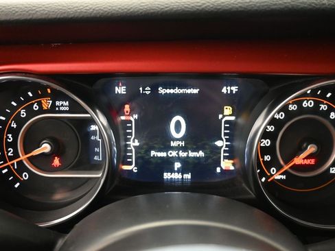 Used 2023 Jeep Gladiator Rubicon w/ Cold Weather Group image 19