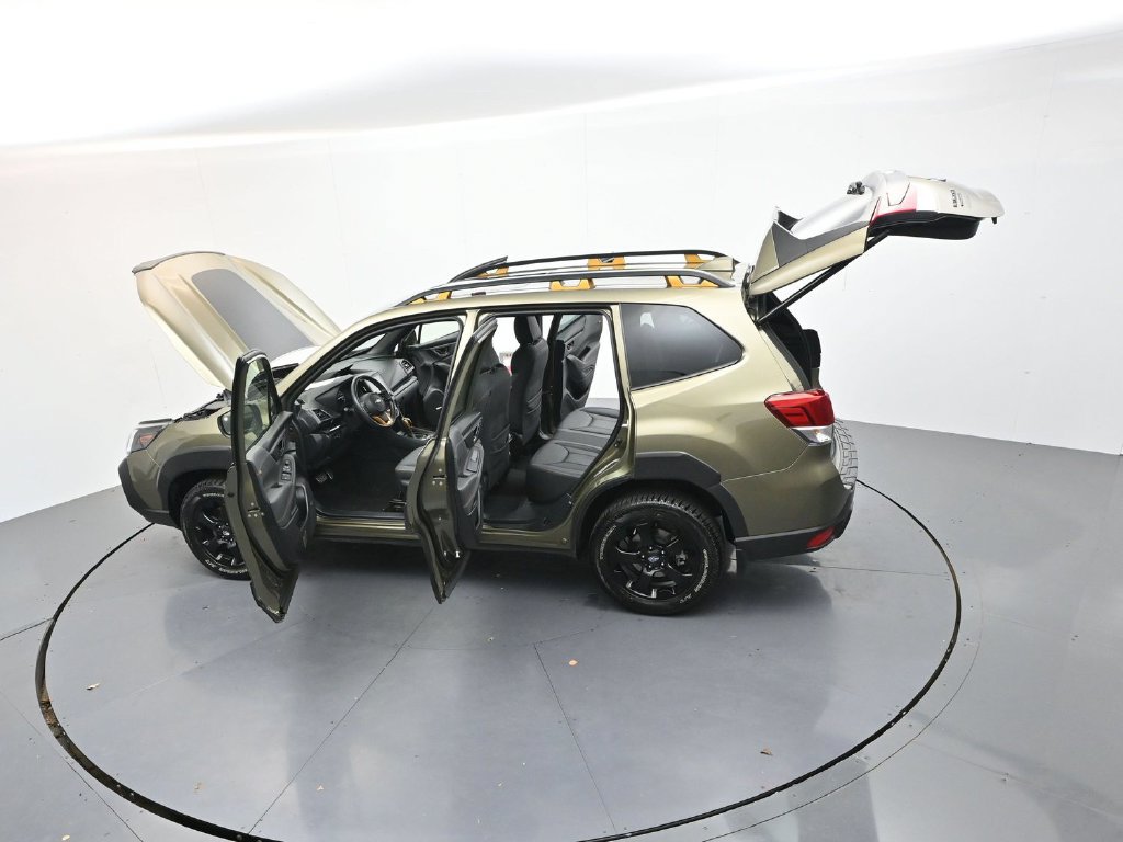 Used 2023 Subaru Forester Wilderness w/ Wilderness Package AWD/4WD image 30