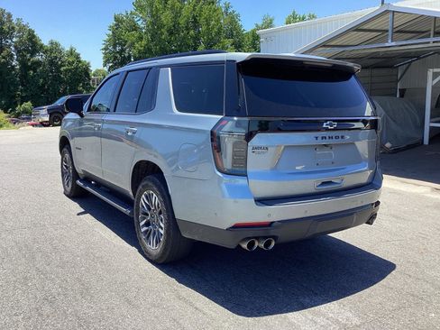 Used 2025 Chevrolet Tahoe Z71 w/ Comfort Package AWD/4WD image 3