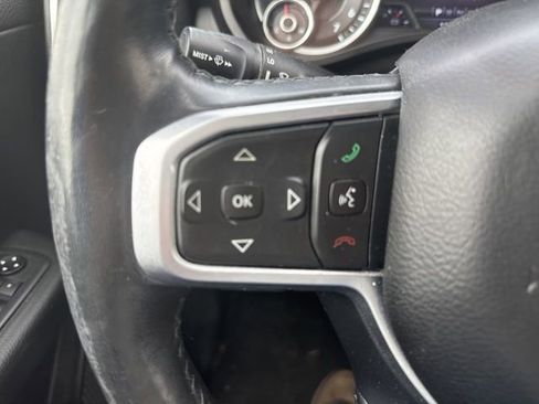 Used 2019 RAM 1500 Big Horn AWD/4WD image 18