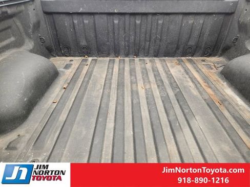 Used 2012 Toyota Tundra Limited w/ Memory Pkg image 33