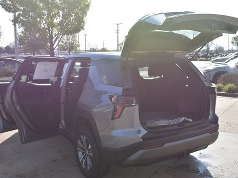 New 2026 Chevrolet Equinox LT w/ Safety and Technology Package image 15