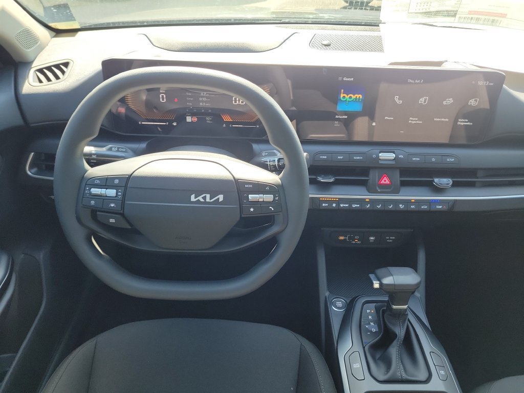 New 2026 Kia K4 FWD image 17