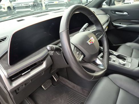 Certified 2025 Cadillac XT4 Sport w/ Cold Weather Package FWD image 16
