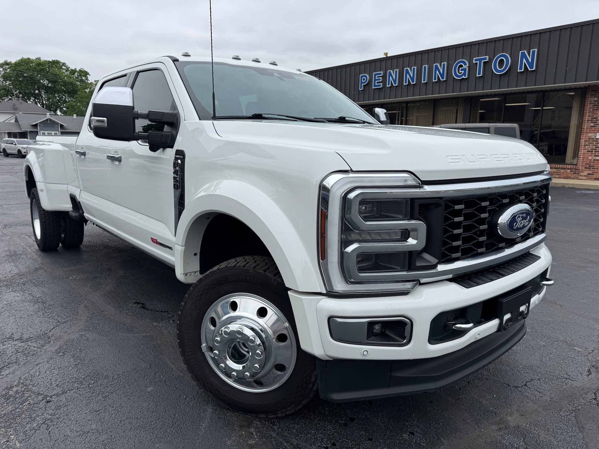 Used 2024 Ford F450 Limited w/ FX4 Off-Road Package AWD/4WD image 1