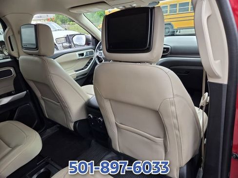 Certified 2021 Ford Explorer XLT w/ Equipment Group 202A RWD image 16