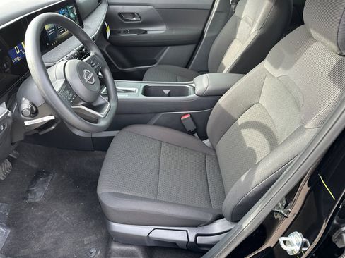 New 2026 Nissan Kicks S image 9