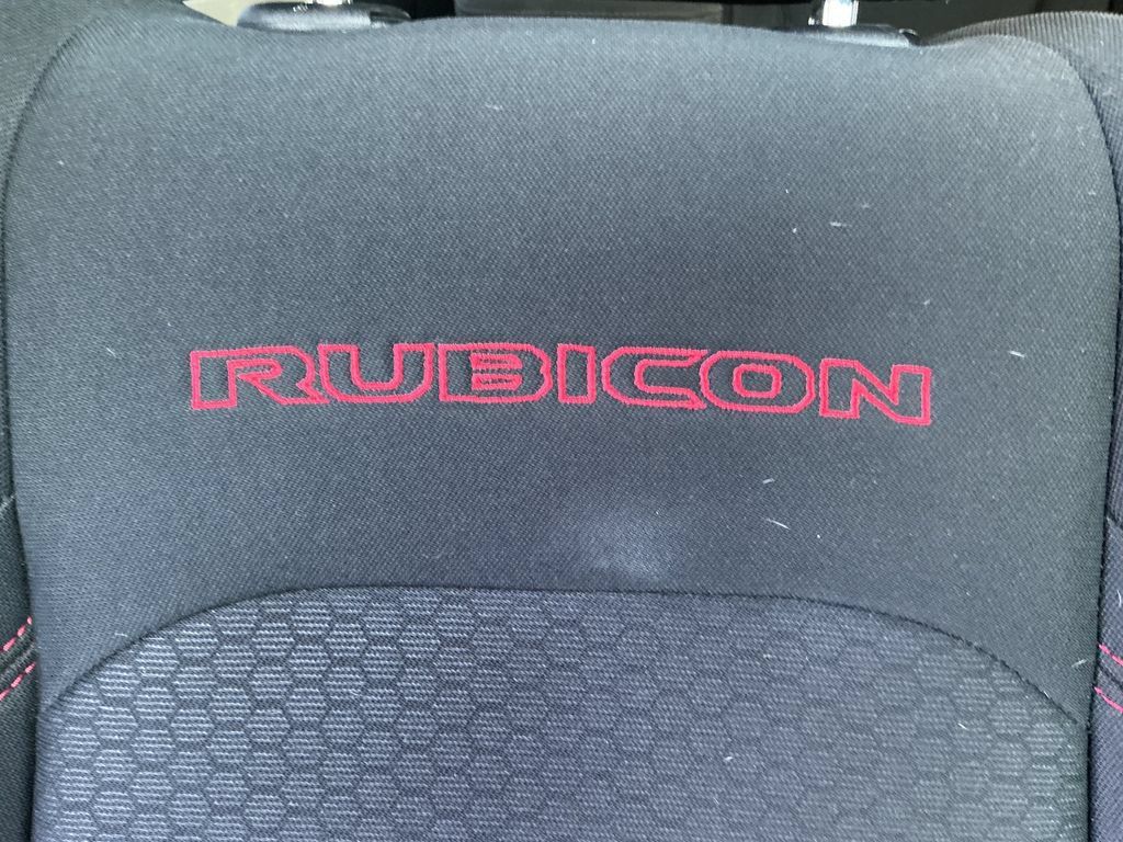 Used 2021 Jeep Wrangler Unlimited Rubicon AWD/4WD image 21