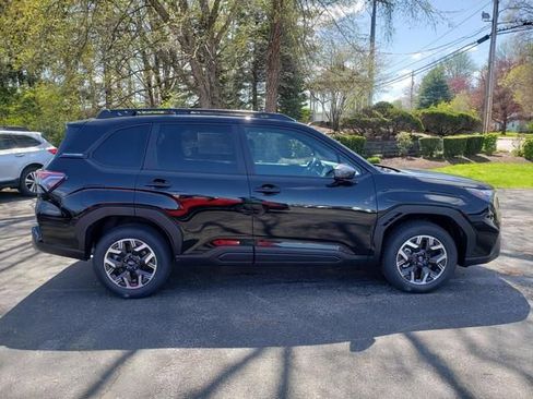 New 2026 Subaru Forester Premium image 2