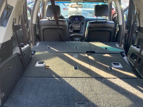 Used 2013 Honda Pilot Touring image 11