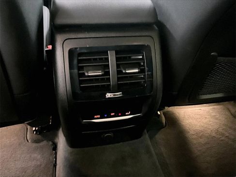 Used 2019 BMW X4 xDrive30i w/ Driving Assistance Package image 27